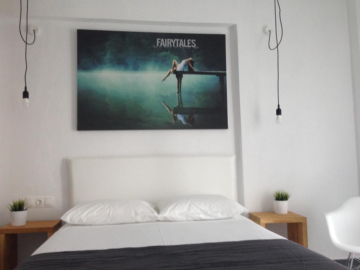 Philoxenia Suites Nea Vrasna Ngoại thất bức ảnh