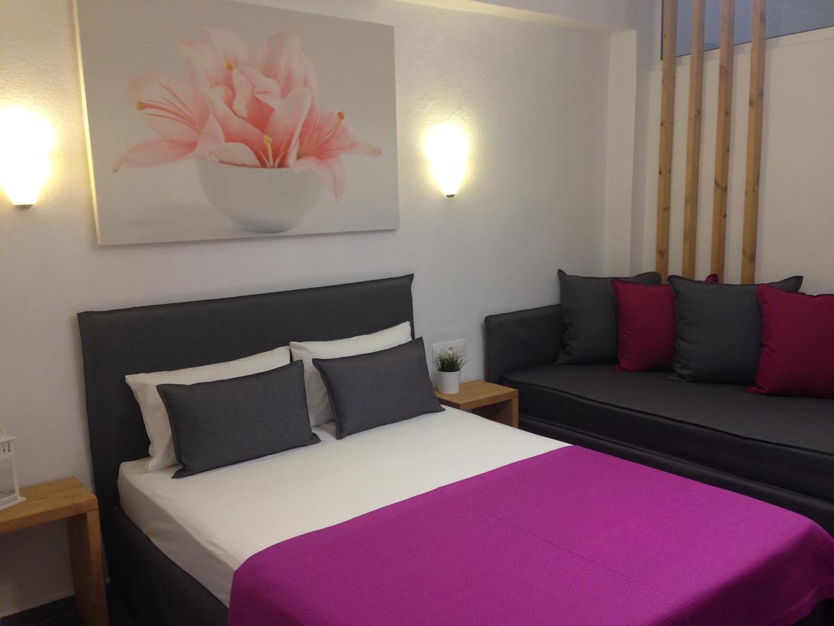 Philoxenia Suites Nea Vrasna Ngoại thất bức ảnh