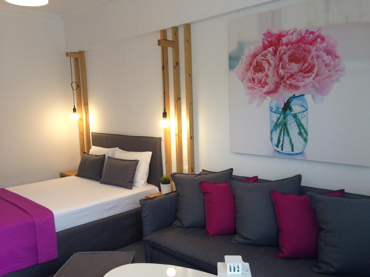 Philoxenia Suites Nea Vrasna Ngoại thất bức ảnh